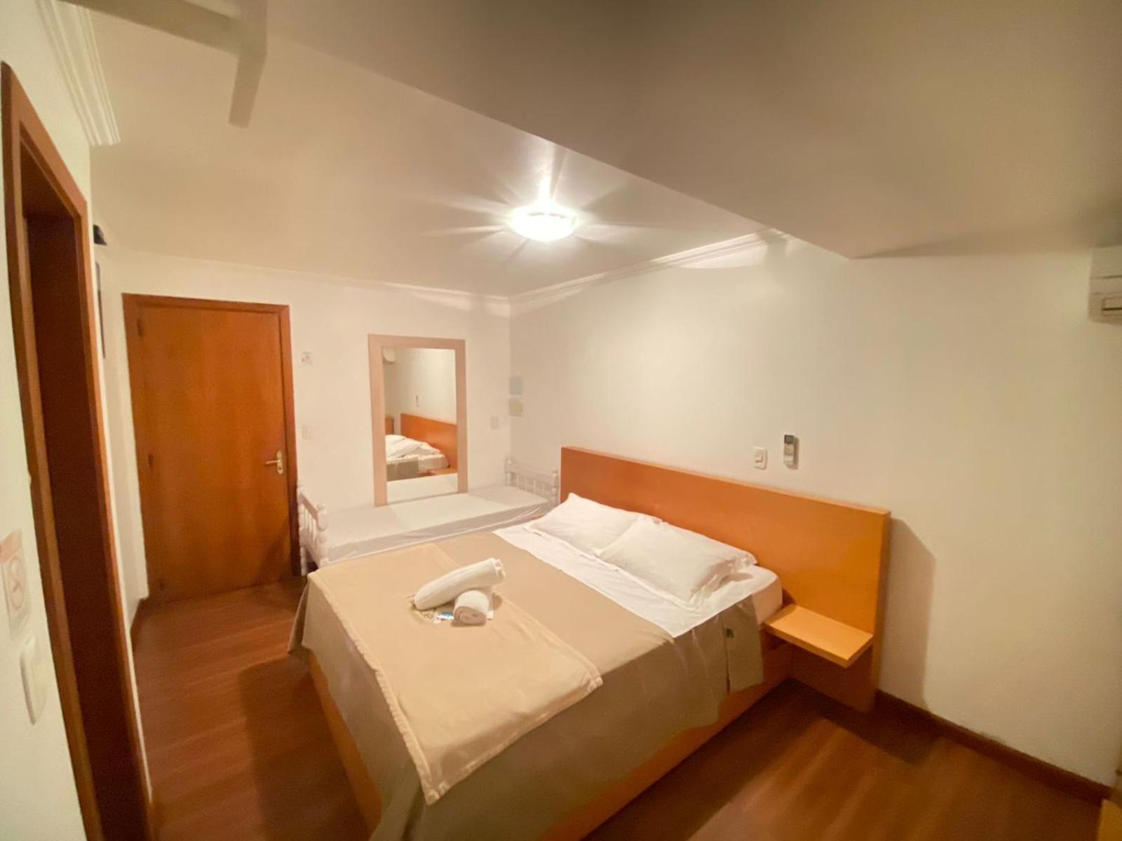 Habitue 2*